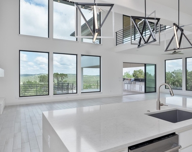 2502 Sunset Vista Cir - Photo Thumbnail 7