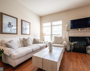 7822 Tilghman Street - Photo Thumbnail 10