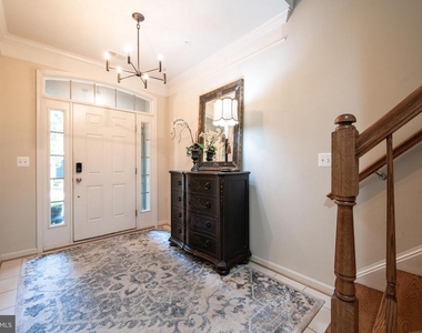 7822 Tilghman Street - Photo Thumbnail 2