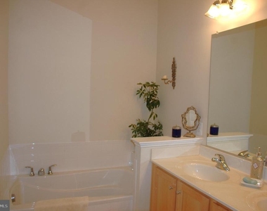 6061 Talbot Drive - Photo Thumbnail 24