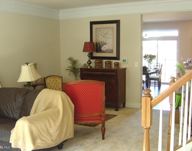6061 Talbot Drive - Photo Thumbnail 10