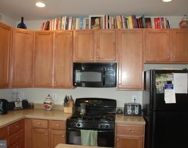 6061 Talbot Drive - Photo Thumbnail 17