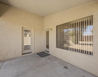 4649 E Augusta Avenue - Photo Thumbnail 39