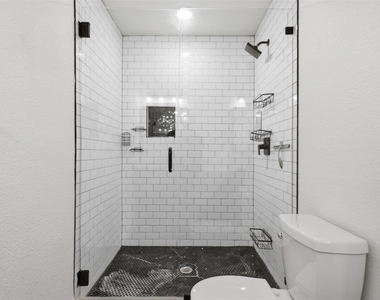 14405 Tucumcari Trl - Photo Thumbnail 18