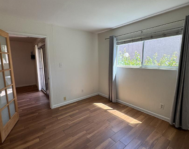 5525 E Thomas Road - Photo Thumbnail 6