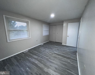 217 Haverhill Road - Photo Thumbnail 21