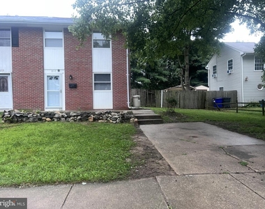 217 Haverhill Road - Photo Thumbnail 1