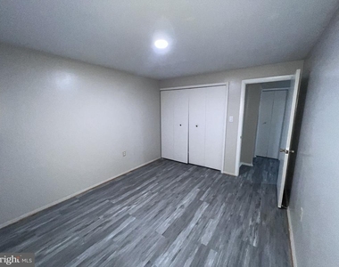 217 Haverhill Road - Photo Thumbnail 16
