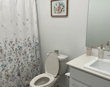212 Marty Allen Loop - Photo Thumbnail 11
