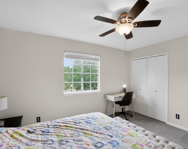 8113 Willet Trl - Photo Thumbnail 18