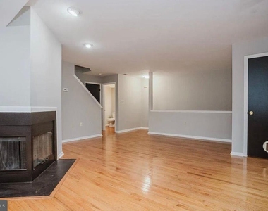2623 North Everly Drive - Photo Thumbnail 1