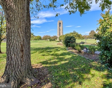 450 Herringbone Way - Photo Thumbnail 52