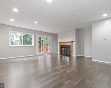 54 Hamlet Drive - Photo Thumbnail 6