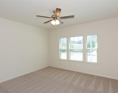 1732 Lakota Ln - Photo Thumbnail 14