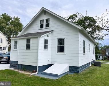 116 2nd Avenue - Photo Thumbnail 23