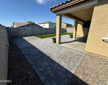 18803 W Denton Avenue - Photo Thumbnail 7