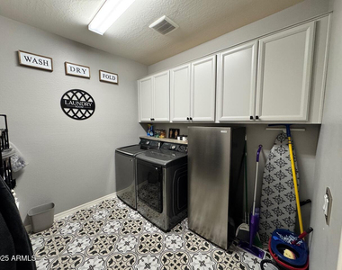 18803 W Denton Avenue - Photo Thumbnail 15