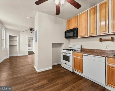 4215 Connecticut Avenue - Photo Thumbnail 6