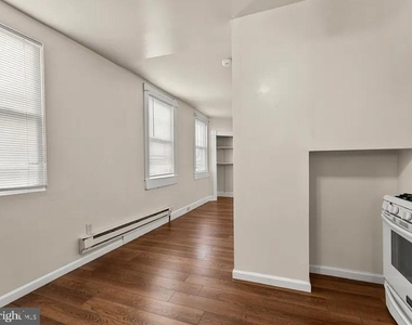 4215 Connecticut Avenue - Photo Thumbnail 8