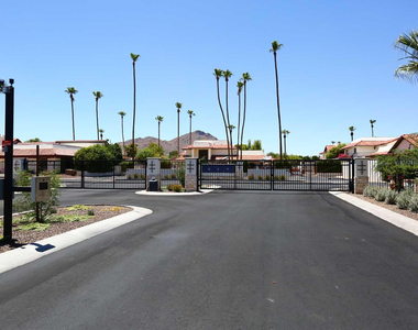 5804 N Scottsdale Road - Photo Thumbnail 39