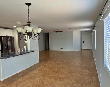 30479 N Bareback Trail - Photo Thumbnail 8