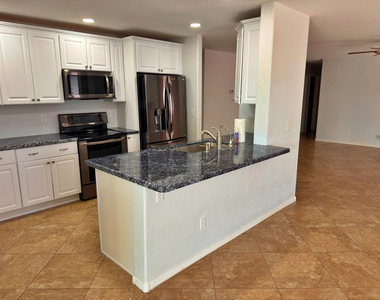 30479 N Bareback Trail - Photo Thumbnail 9