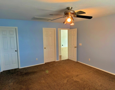 30479 N Bareback Trail - Photo Thumbnail 17