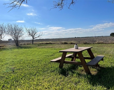13817 Abrahamson Ct - Photo Thumbnail 19