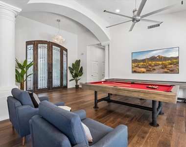 10800 E Cactus Road - Photo Thumbnail 4