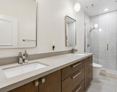 10800 E Cactus Road - Photo Thumbnail 24