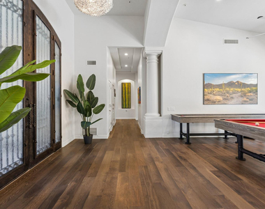 10800 E Cactus Road - Photo Thumbnail 27