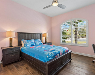 10800 E Cactus Road - Photo Thumbnail 23