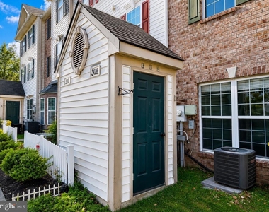 308 Assembly Point Court - Photo Thumbnail 17