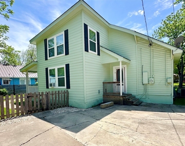 1501 S Church St - Photo Thumbnail 24
