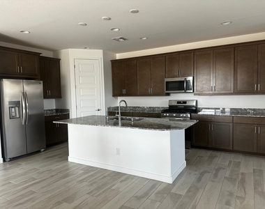 3269 E Baler Drive - Photo Thumbnail 24