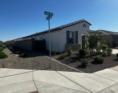 3269 E Baler Drive - Photo Thumbnail 3
