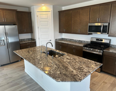 3269 E Baler Drive - Photo Thumbnail 26