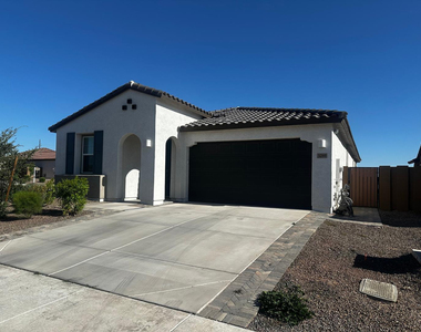 3269 E Baler Drive - Photo Thumbnail 1