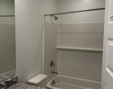 3269 E Baler Drive - Photo Thumbnail 44