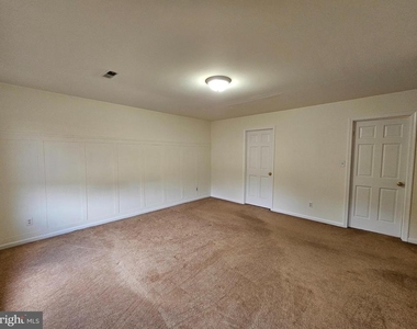 614 E Pebworth Road - Photo Thumbnail 16