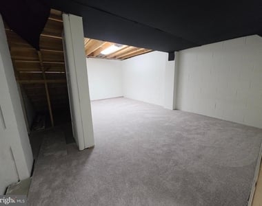 614 E Pebworth Road - Photo Thumbnail 48