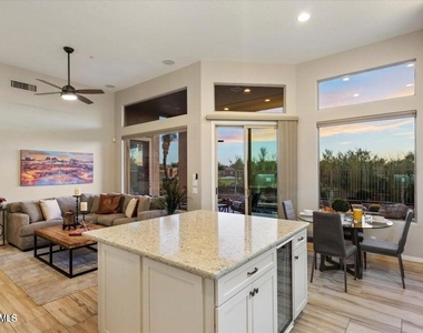 6501 E Shooting Star Way - Photo Thumbnail 14