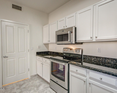 11260 N 92nd Street - Photo Thumbnail 3