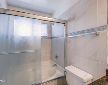 11260 N 92nd Street - Photo Thumbnail 23