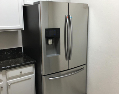 11260 N 92nd Street - Photo Thumbnail 24