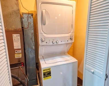 3537 New Hampshire Avenue Nw - Photo Thumbnail 10