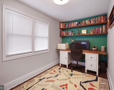 2410 South Dakota Avenue Ne - Photo Thumbnail 30