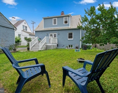 2410 South Dakota Avenue Ne - Photo Thumbnail 36