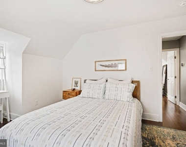 2410 South Dakota Avenue Ne - Photo Thumbnail 28