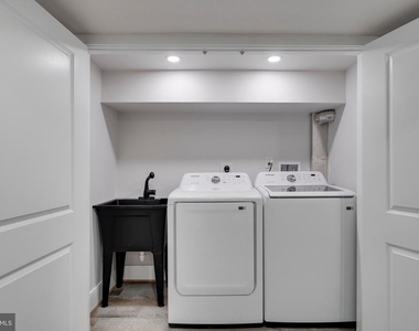 1323 Childress Street Ne - Photo Thumbnail 34